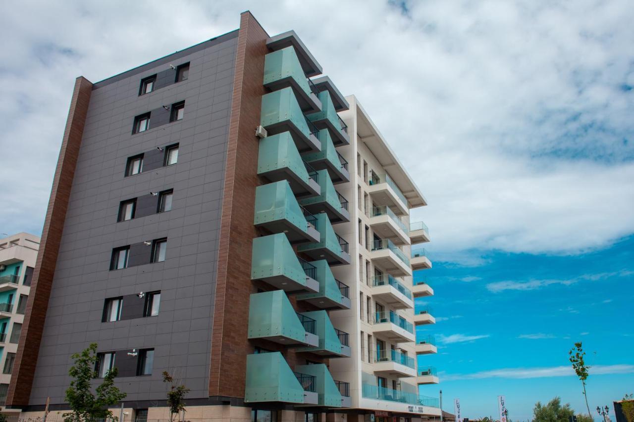 Green Apartament Near The Beach Năvodari Eksteriør billede